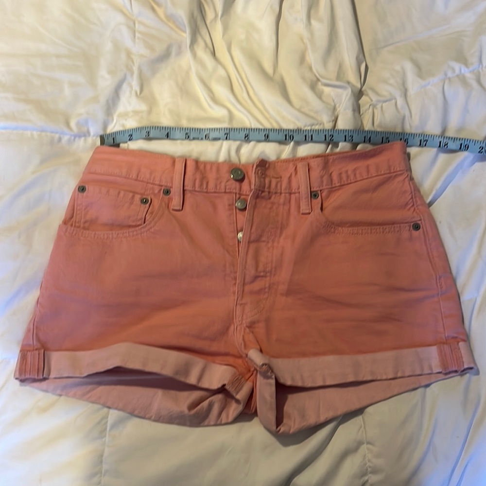 Pink Levi jean shorts